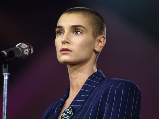 Sinead O’Connor: „Formatia U2 a facut un gest terorist cand a lansat discul nou”
